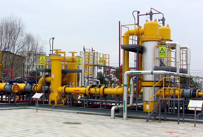 Natural gas valve station